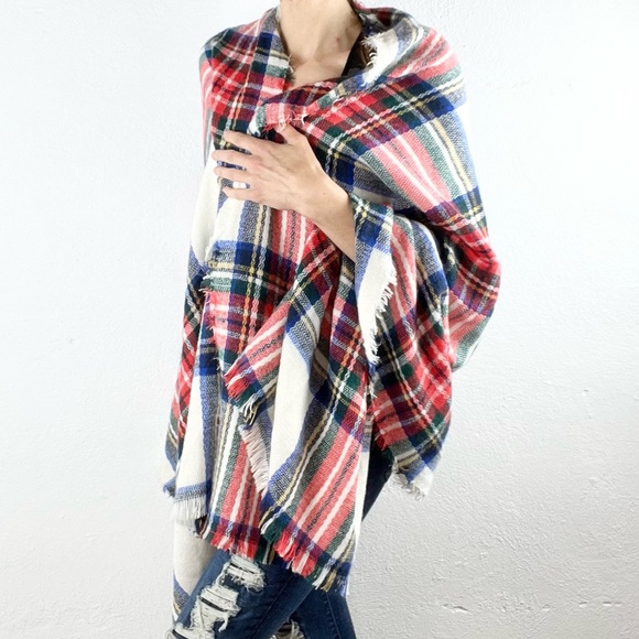 🧣Red Blue Green Plaid Large Raw Hem Scarf Shawl Wrap - Picture 10 of 10